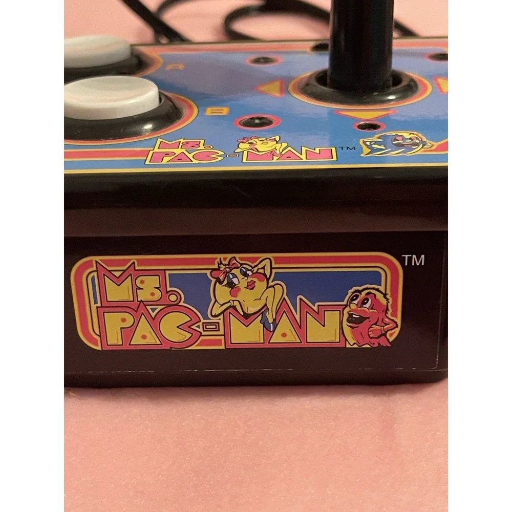 Ms.Pac-Man 1993 Vintage TV Plug N Play Classic Game Tested Works